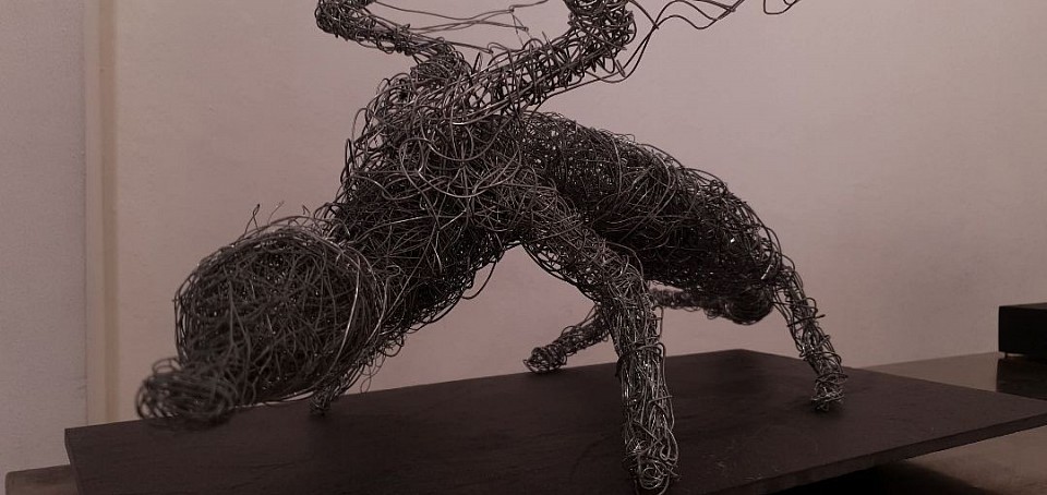 Kian Quintal / wire sculpture.