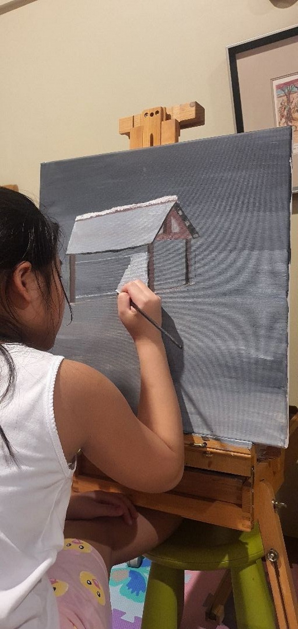 The Studio currently works with students from Grade 5 through senior high school, including those preparing for advanced visual arts programs